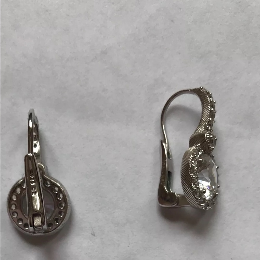 SOLD 🦋🐳🐠🐡🦚Judith Ripka earrings - Picture 4 of 8